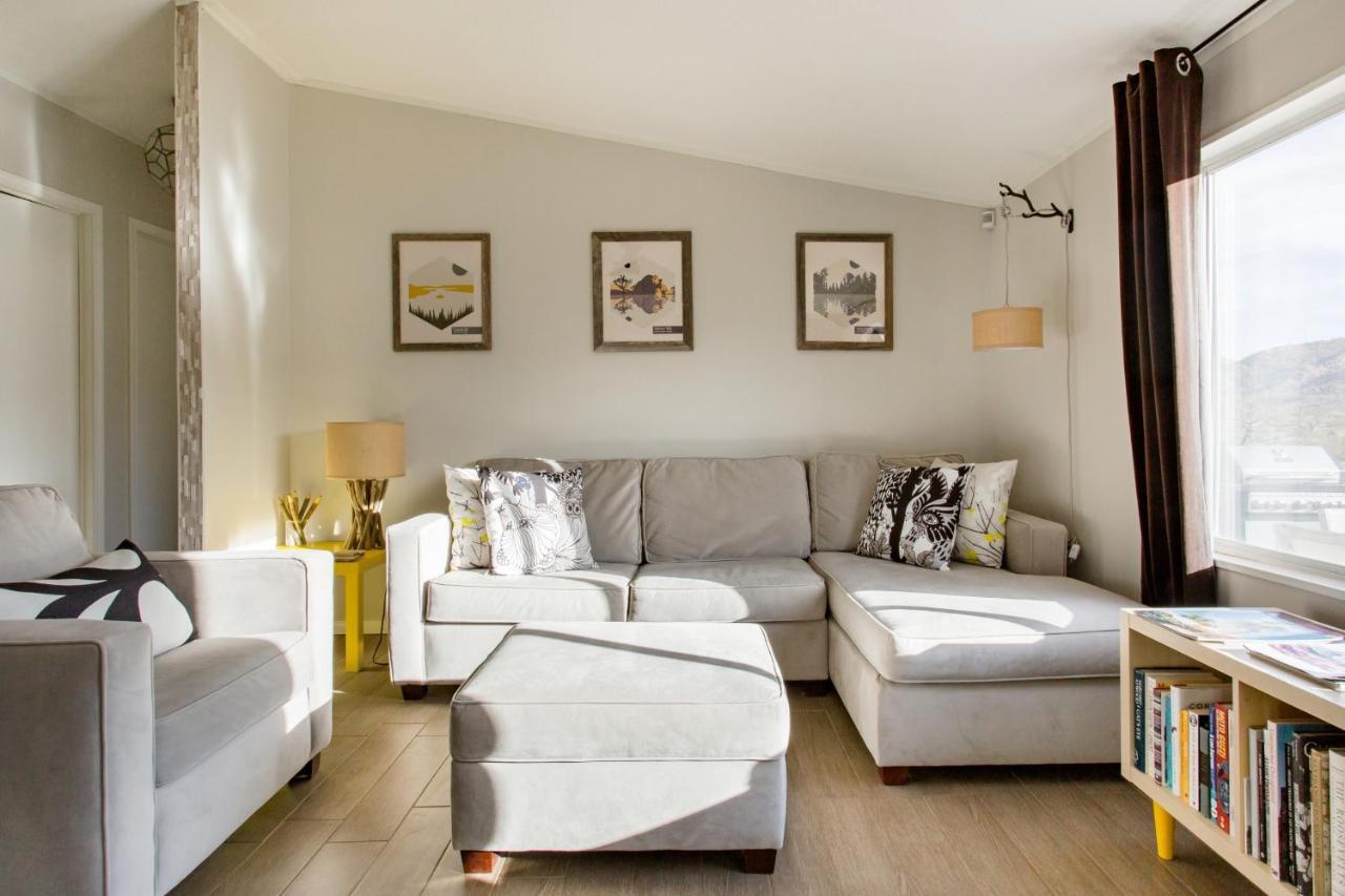 @ Marbella Lane - 10 Acres Oasis Desert Retreat! Joshua Tree Eksteriør billede