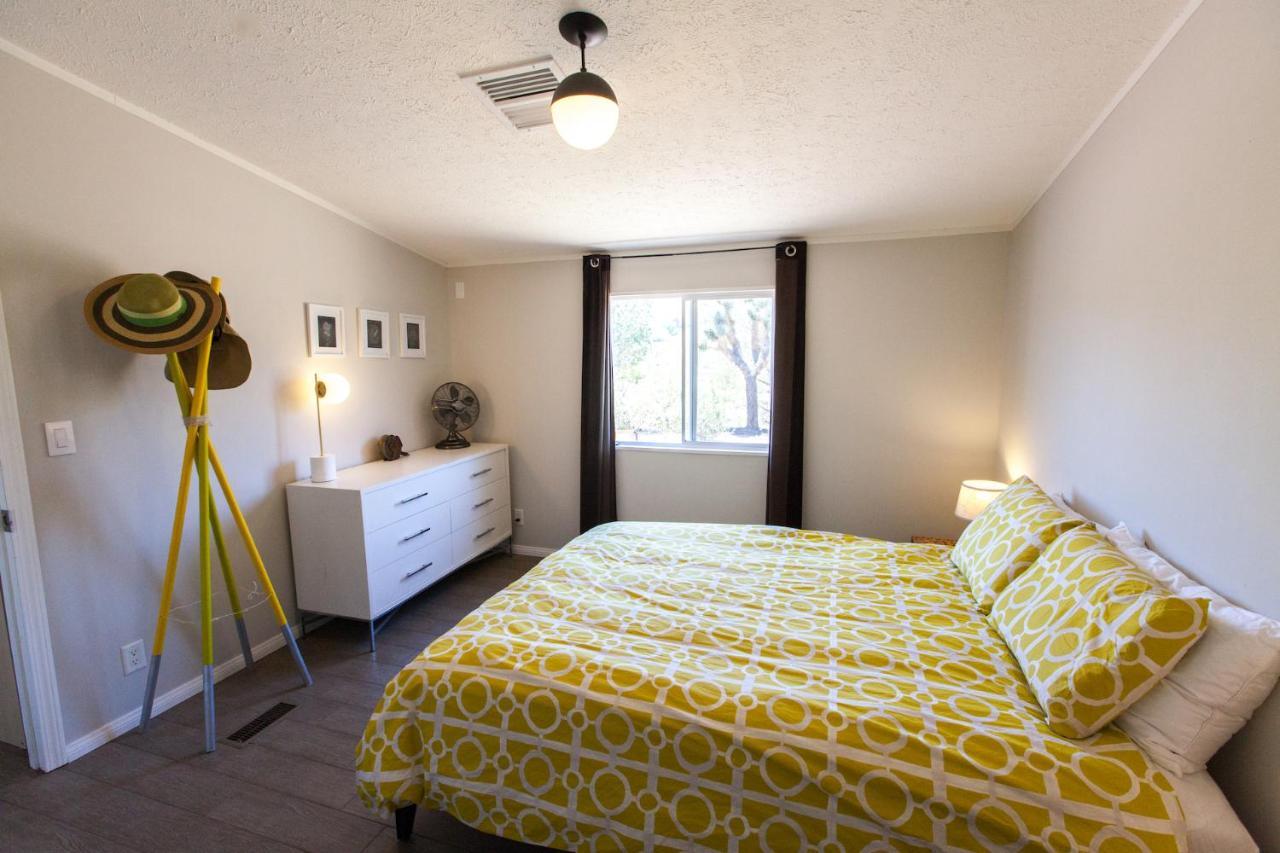@ Marbella Lane - 10 Acres Oasis Desert Retreat! Joshua Tree Eksteriør billede